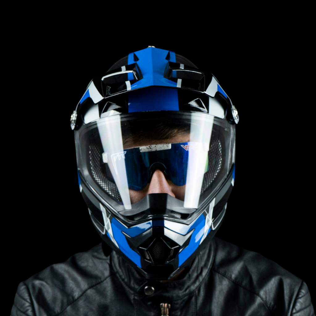 CASCO K4 NEGRO AZUL BRILLANTE L